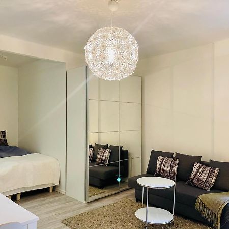 Upea Yksioe Aivan Helsingin Keskustasta Apartment เฮลซิงกิ ภายนอก รูปภาพ