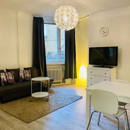 Upea Yksioe Aivan Helsingin Keskustasta Apartment เฮลซิงกิ ภายนอก รูปภาพ