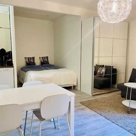 Upea Yksioe Aivan Helsingin Keskustasta Apartment เฮลซิงกิ ภายนอก รูปภาพ