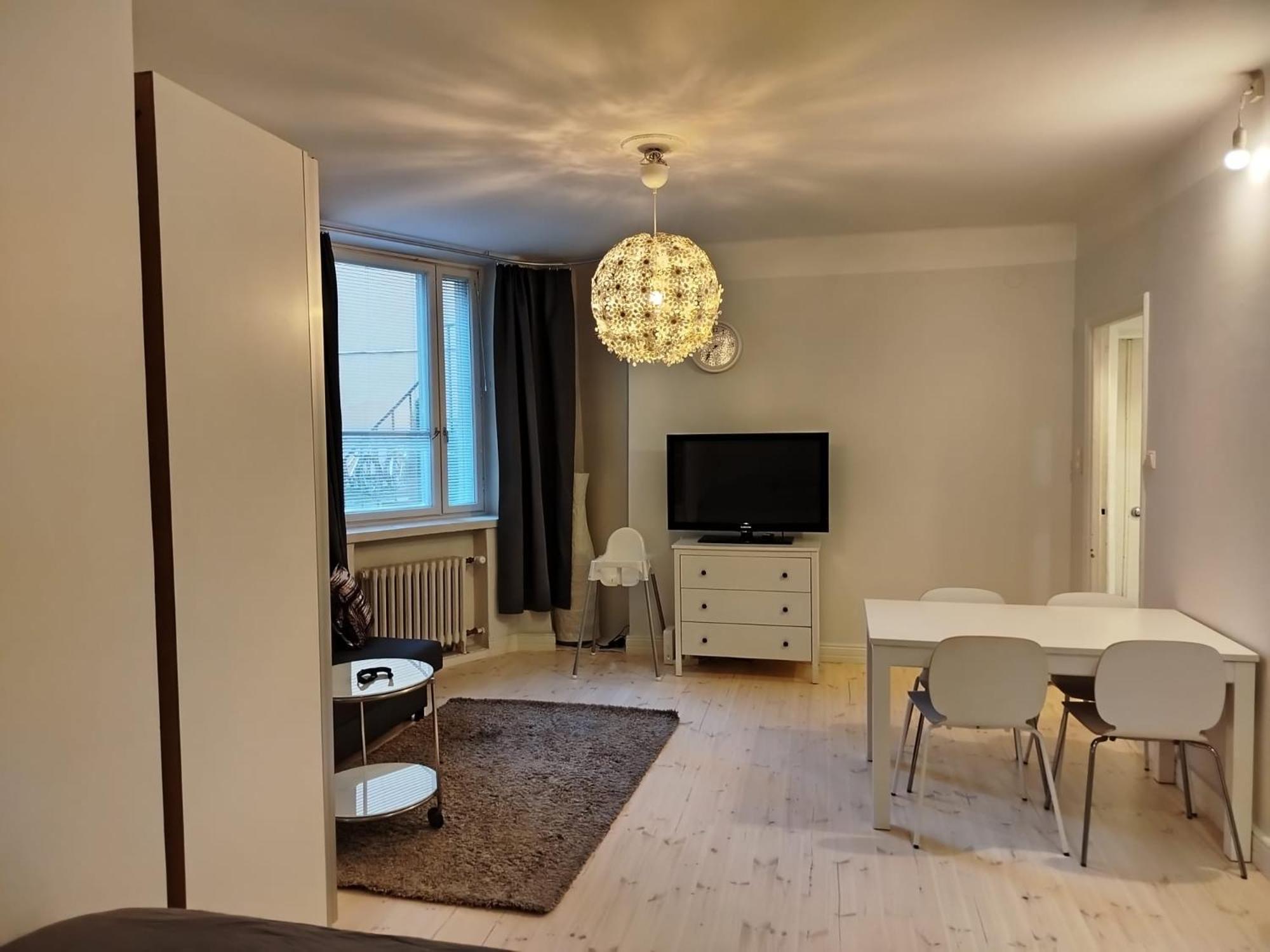 Upea Yksioe Aivan Helsingin Keskustasta Apartment เฮลซิงกิ ภายนอก รูปภาพ
